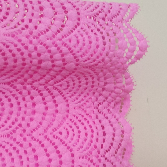 Lily Pulitzer Off Shoulder Scallop Lace Lexa Dress - Picture 3 of 8